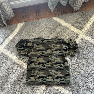 Anthropologie Velvet by Graham & Spencer Camo Top with Puff Sleeves